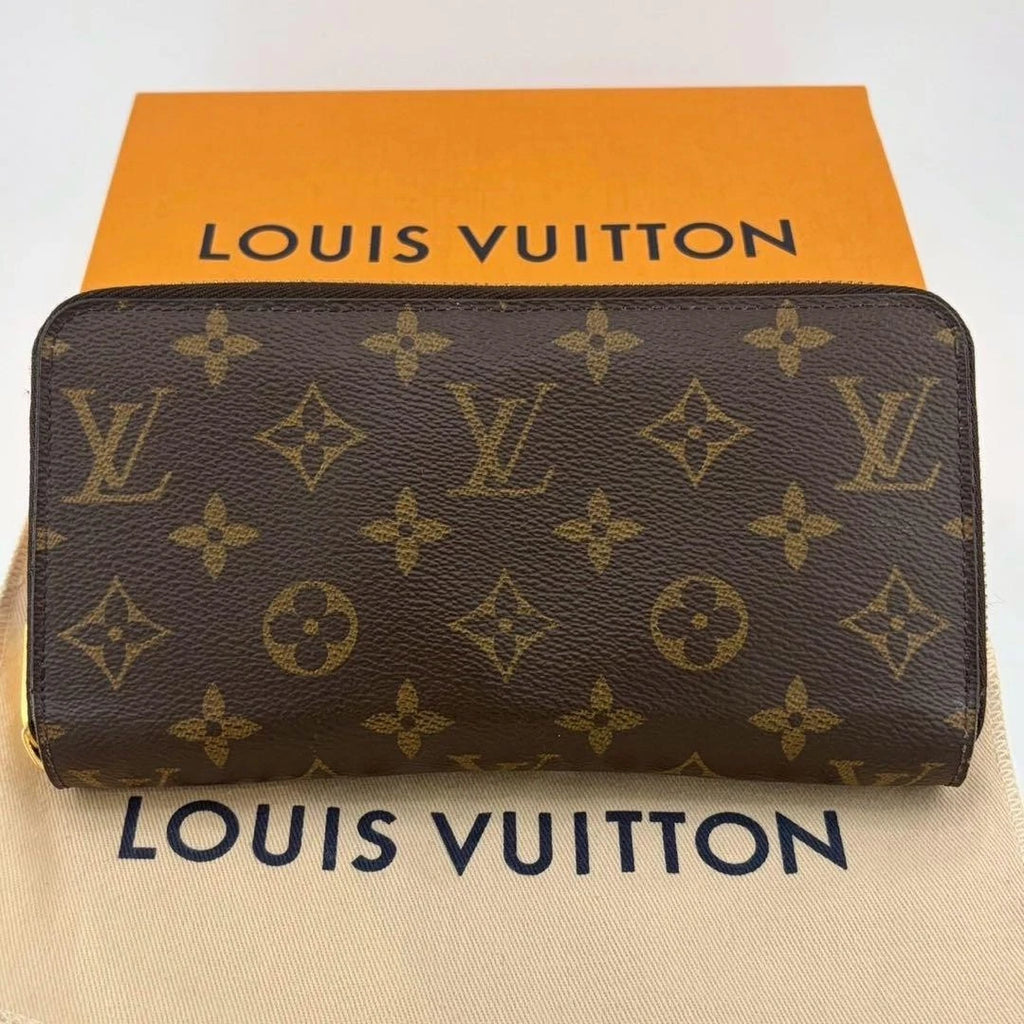 Louis Vuitton Monogram Zippy Wallet