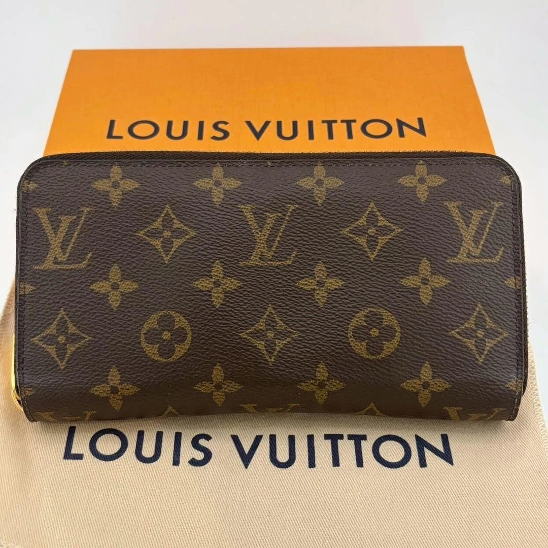 Louis Vuitton Monogram Zippy Wallet