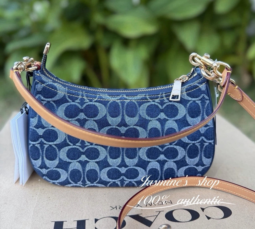 NWT Coach Teri Shoulder Bag In Signature Denim CAF82