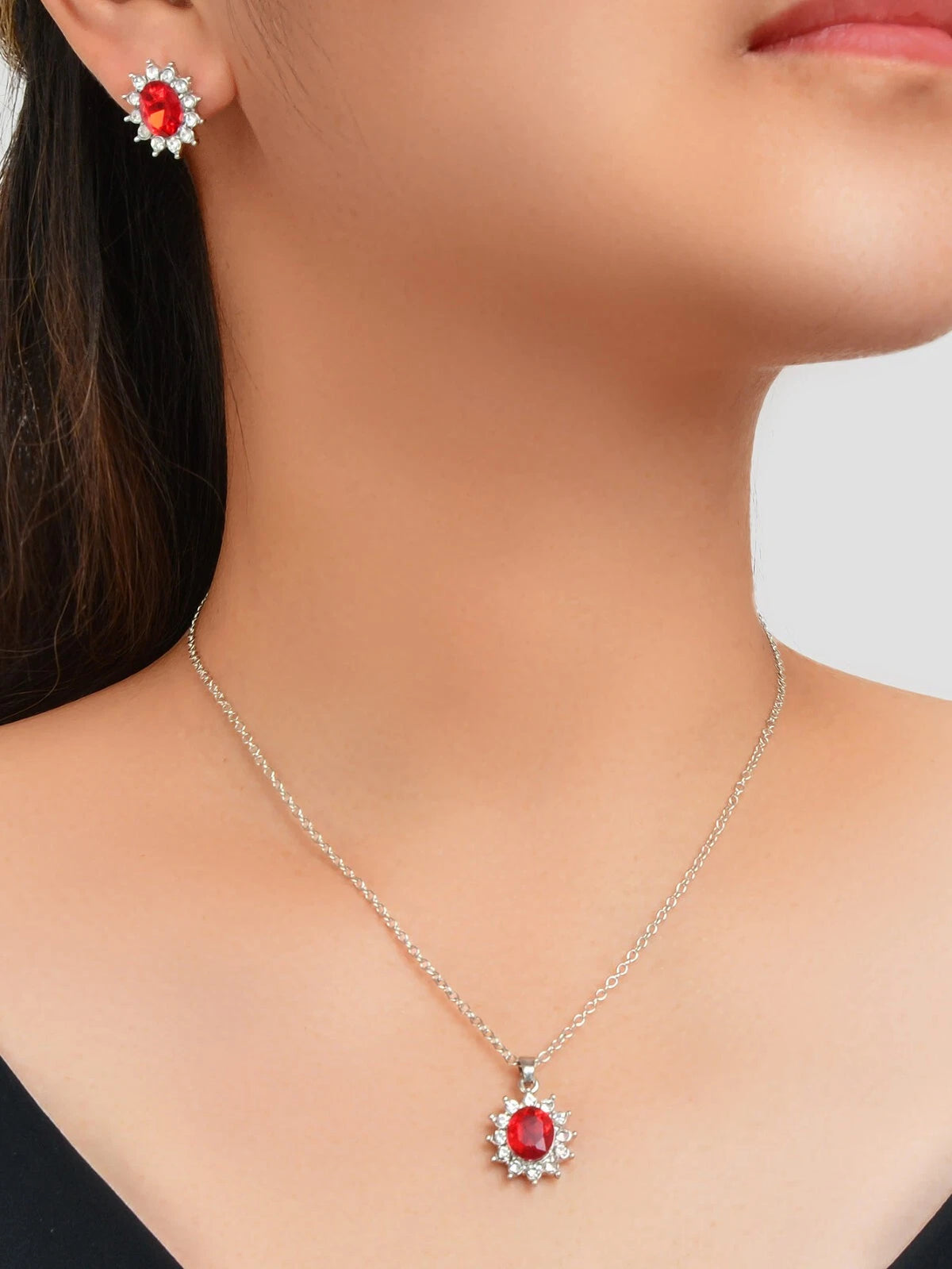 Luxurious Wedding Jewellery set Red Crystal Flower Charm Necklace Stud Earrings